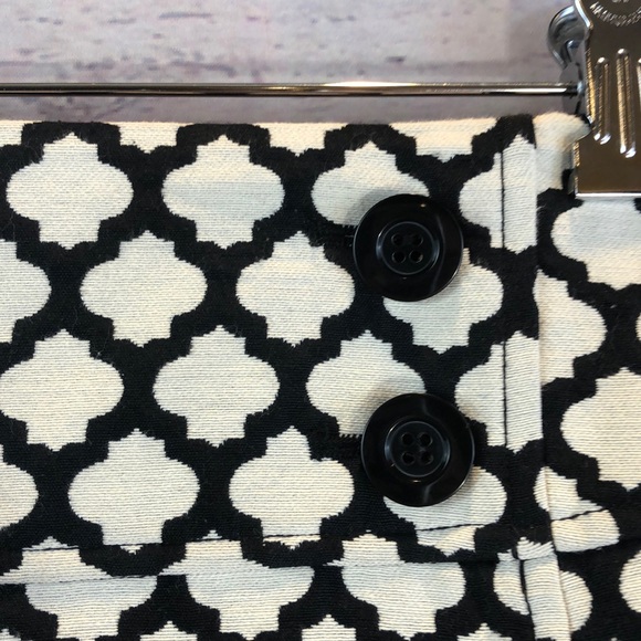 Talbots Patterned Pencil Skirt Size 6P - Picture 3 of 5